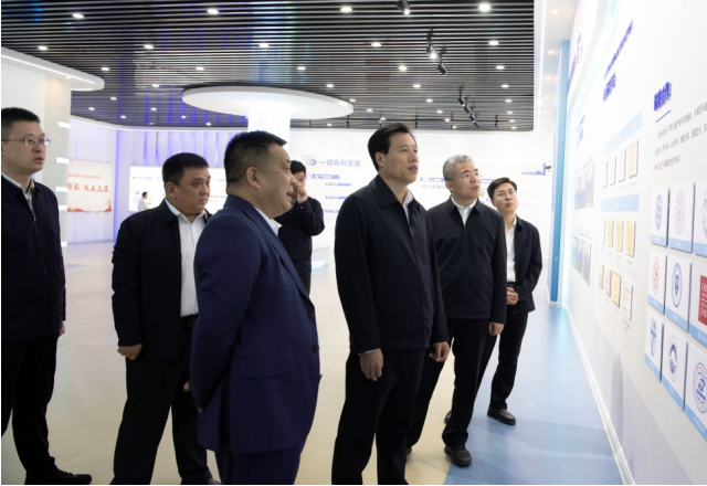 济宁市委常委、组织部部长、统战部部长庞建栋到开云电子体育调研