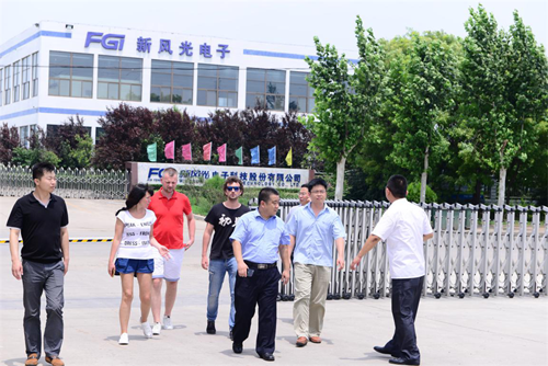 俄罗斯某股份有限公司客人莅临开云电子体育考察